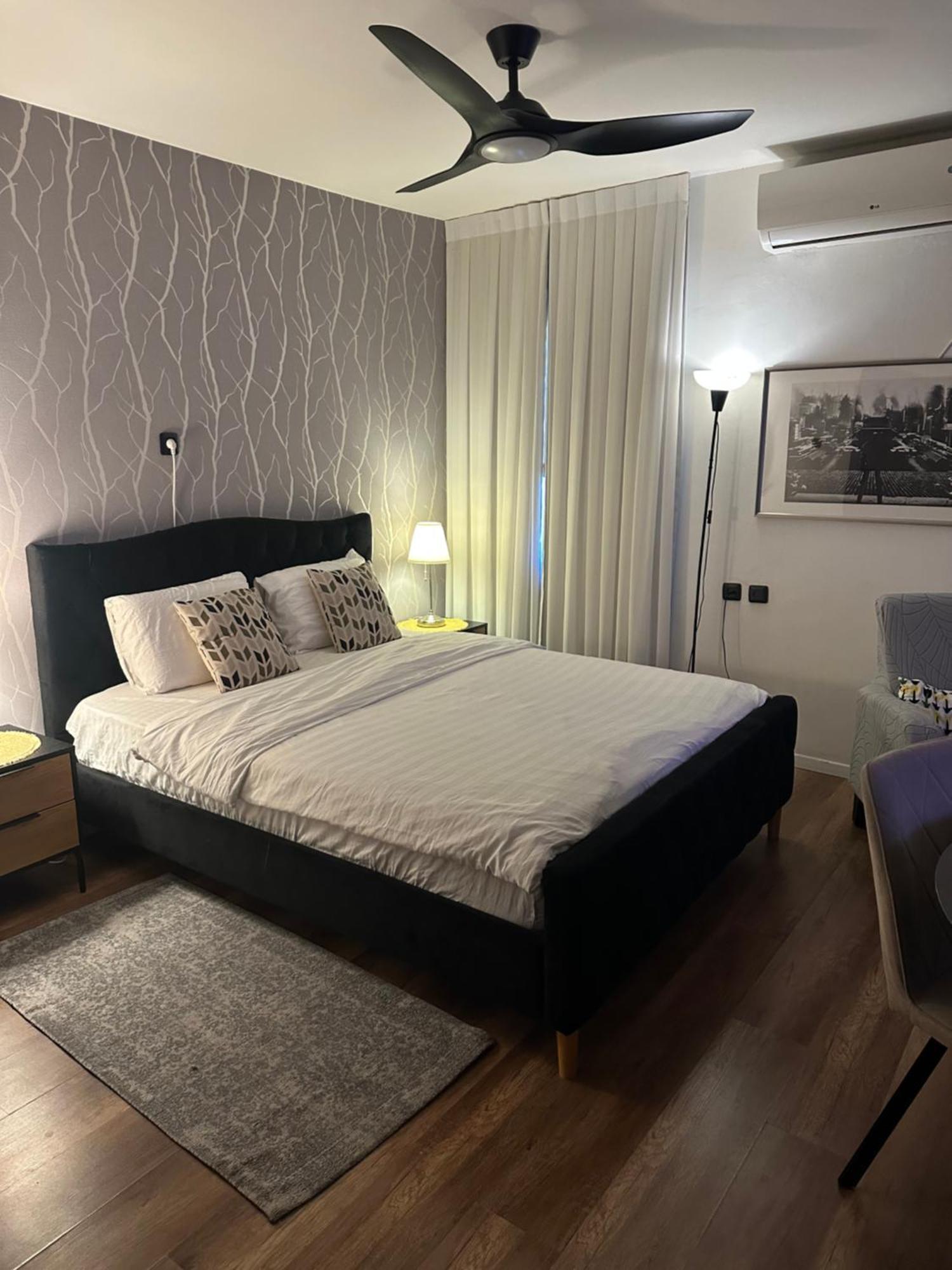 דירת בוטיק Dnine7 Apartamento Haifa Exterior foto