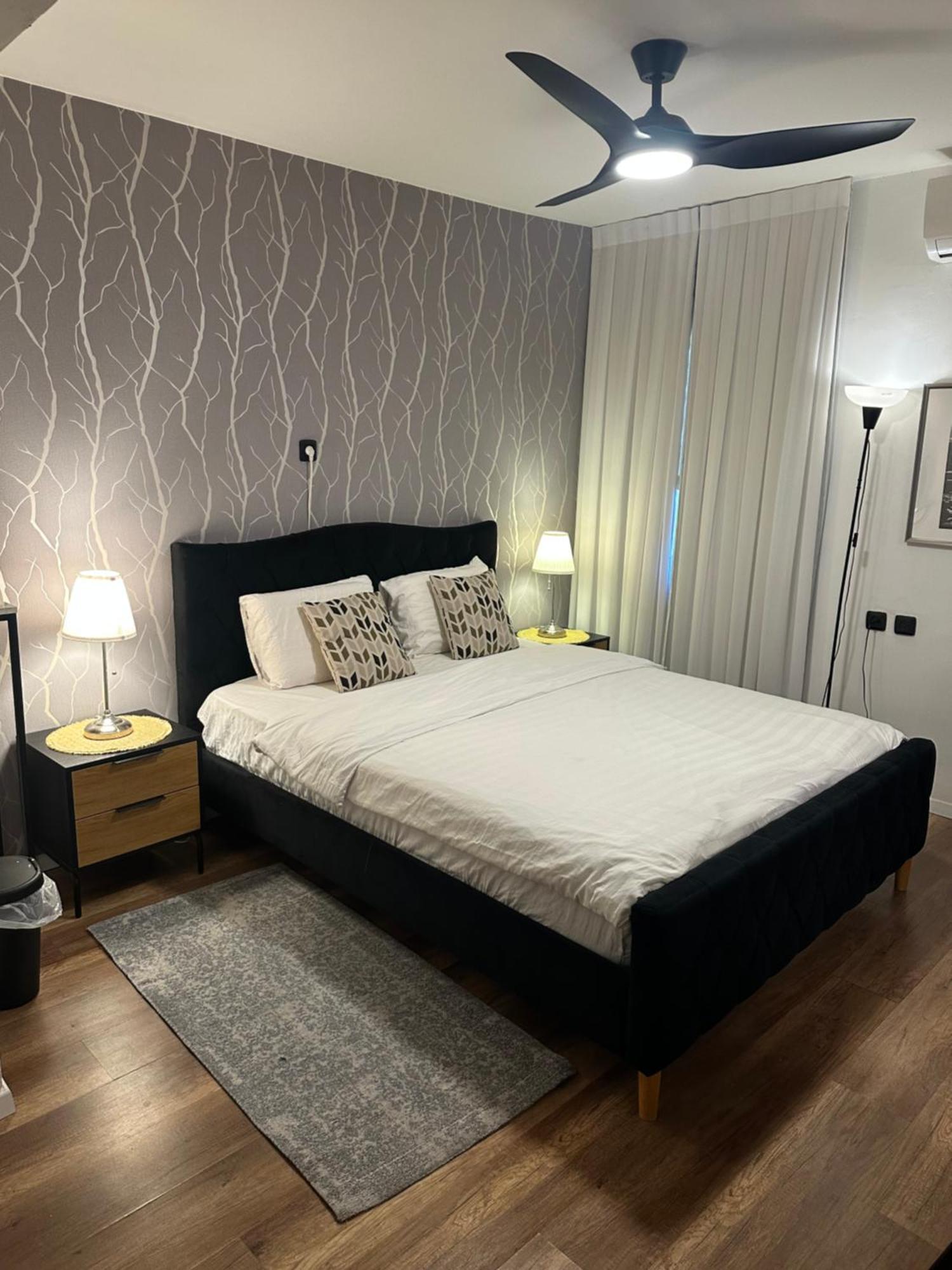 דירת בוטיק Dnine7 Apartamento Haifa Exterior foto